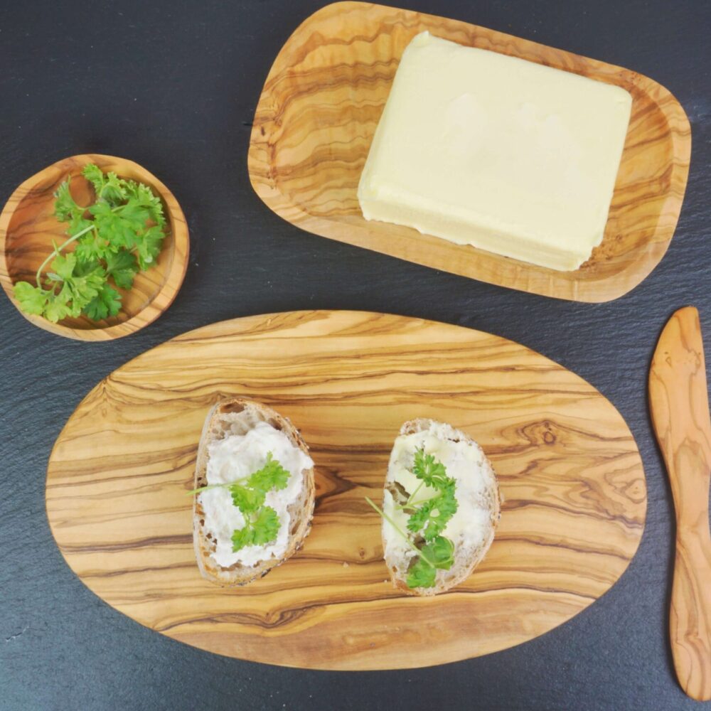 Ovales Frühstücksbrett